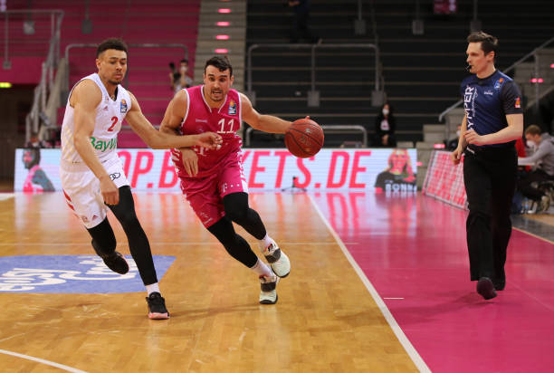 成为众人谈 成为众人谈