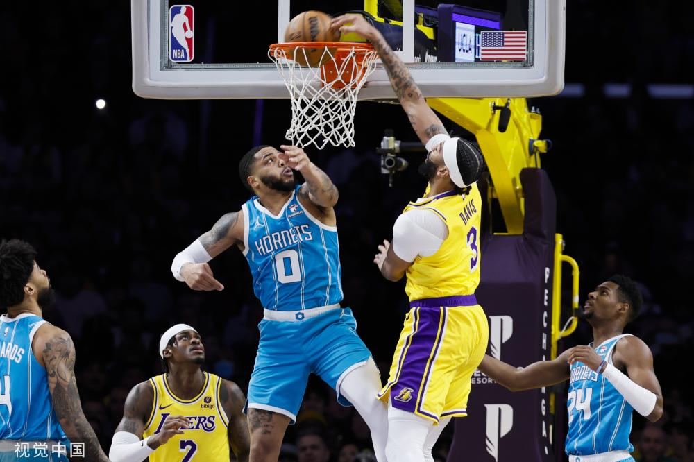 的表现也愈 的表现也愈