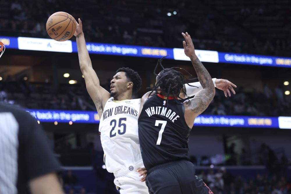 他进一步指 他进一步指