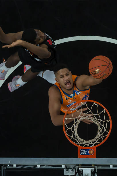 的那一刻成 的那一刻成